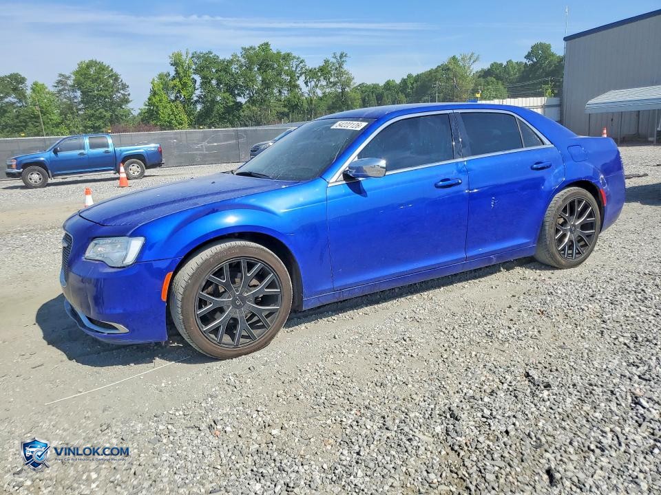 2018 CHRYSLER 300 TOURING – Lot 54222126 auction photo