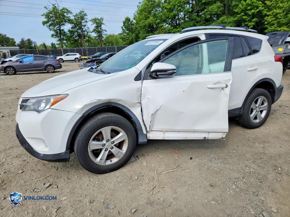 2013 TOYOTA RAV4 XLE – Lot 54237866 auction photo