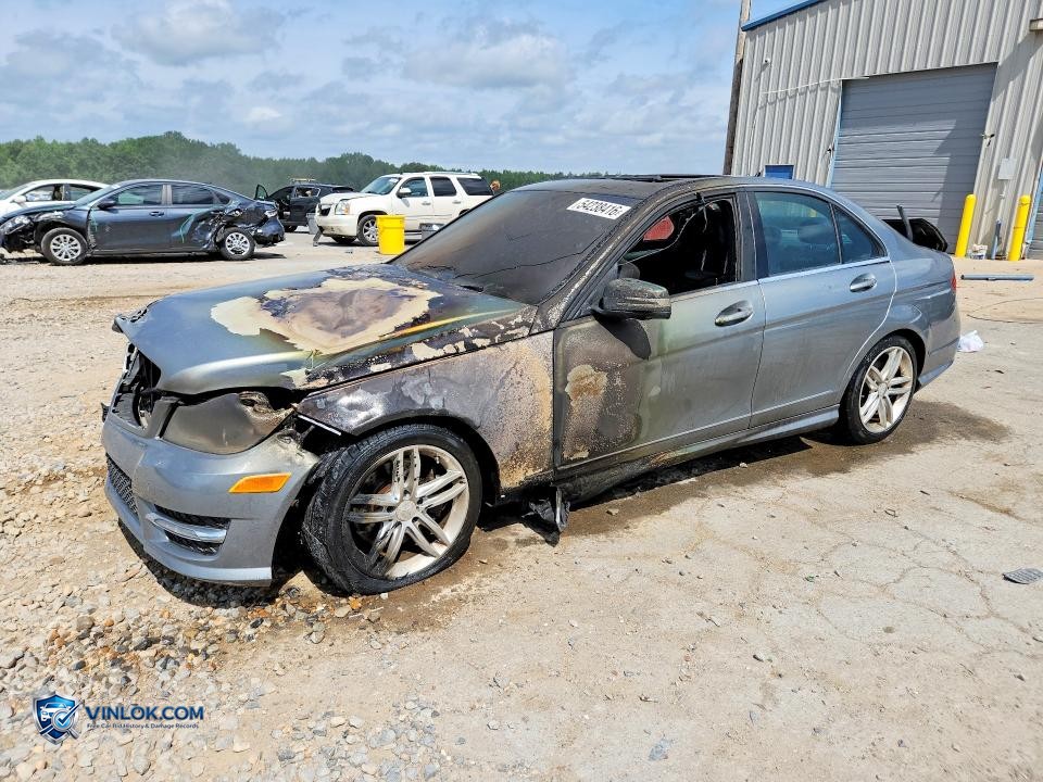 2014 MERCEDES-BENZ C 300 4MATIC – Lot 54238416 auction photo