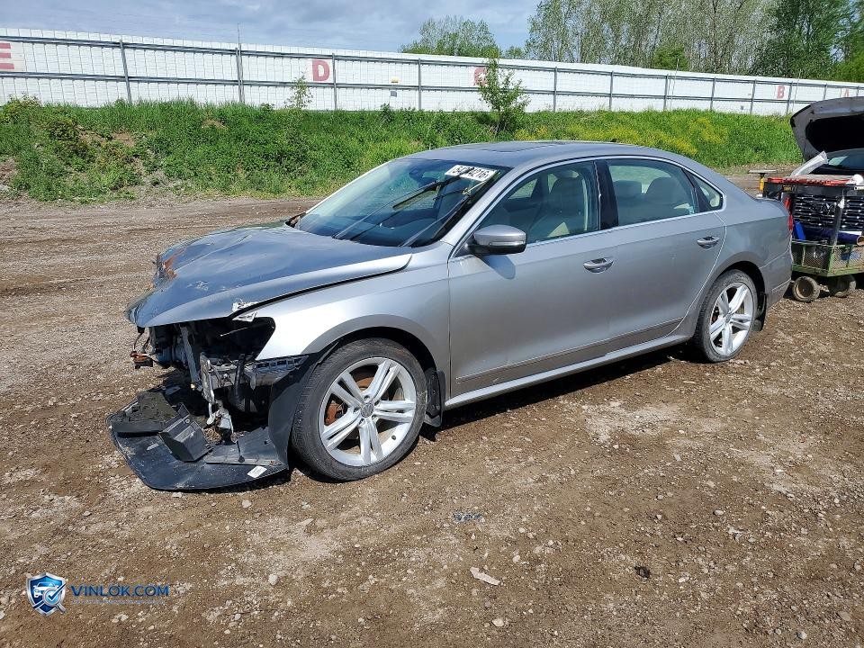 2013 VOLKSWAGEN PASSAT SEL – Lot 54244216 auction photo