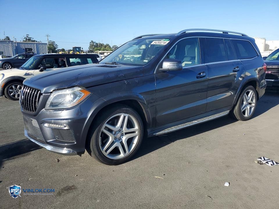 2013 MERCEDES-BENZ GL 550 4MATIC – Lot 54283216 auction photo