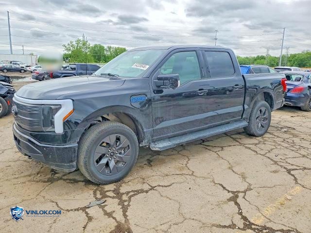 2025 FORD F150 LIGHTNING LARIAT – Lot 54320646 auction photo