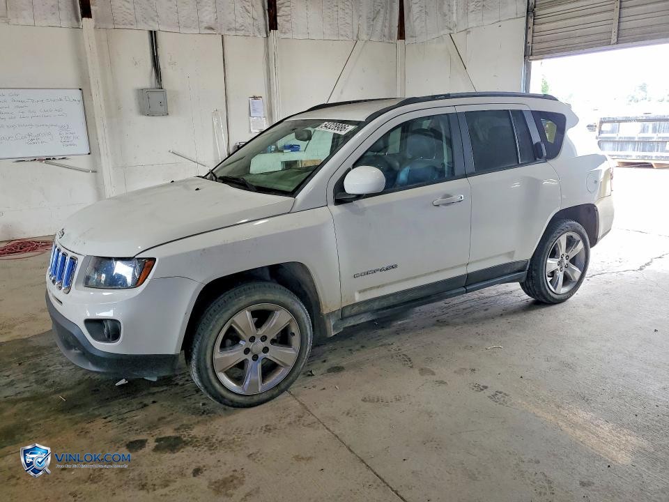 2017 JEEP COMPASS LATITUDE – Lot 54328986 auction photo