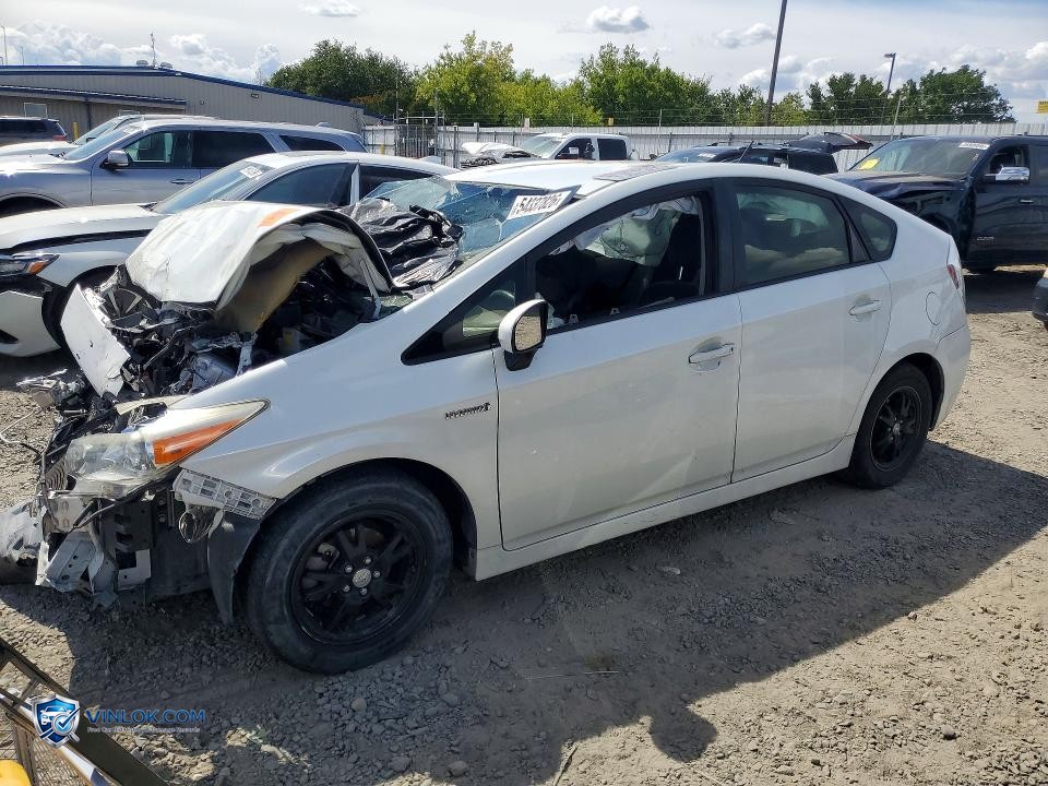2015 TOYOTA PRIUS TWO – Lot 54337826 auction photo