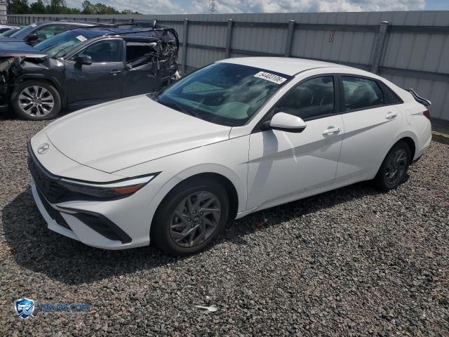 2024 HYUNDAI ELANTRA SEL – Lot 54403106 auction photo