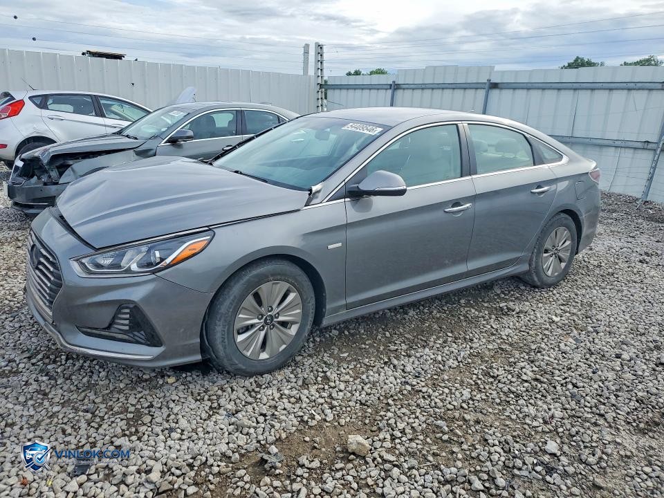2018 HYUNDAI SONATA HYBRID SE – Lot 54409546 auction photo