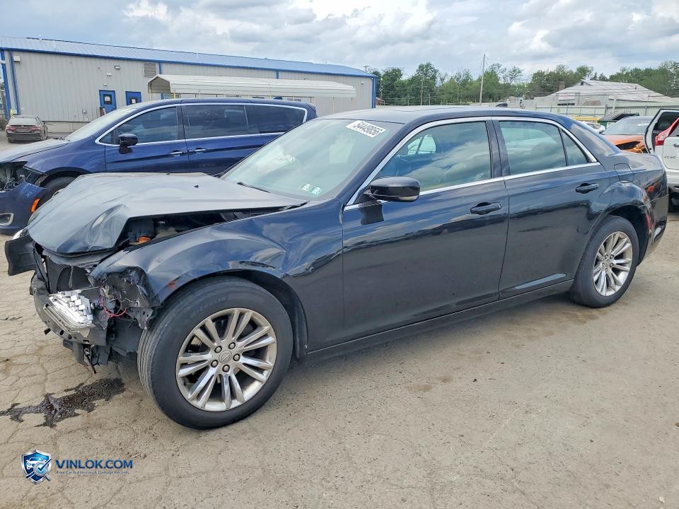2017 CHRYSLER 300 LIMITED – Lot 54449856 auction photo