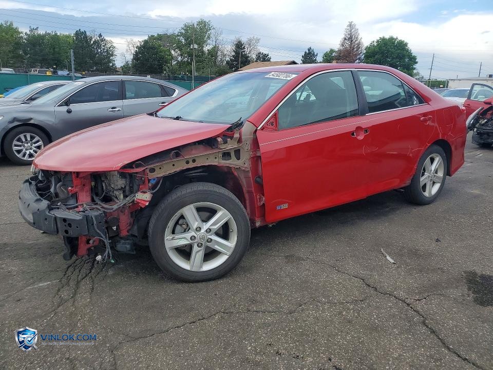 2014 TOYOTA CAMRY HYBRID SE – Lot 54502786 auction photo