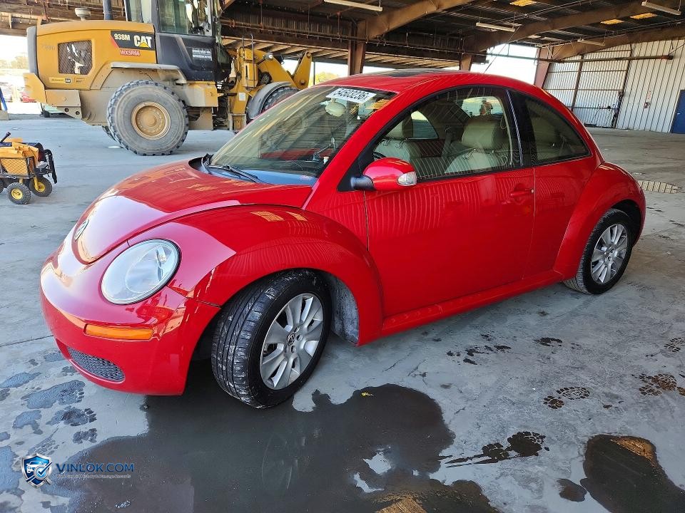2010 VOLKSWAGEN NEW BEETLE – Lot 54503236 auction photo