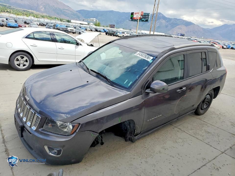 2017 JEEP COMPASS LATITUDE – Lot 54503936 auction photo