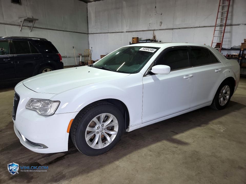 2016 CHRYSLER 300 LIMITED – Lot 54504346 auction photo