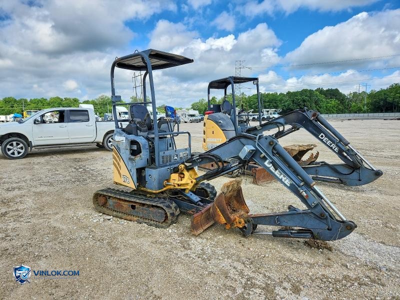 2013 JOHN DEER INDUSTRIAL EQUIPMENT – Lot 54514006 auction photo