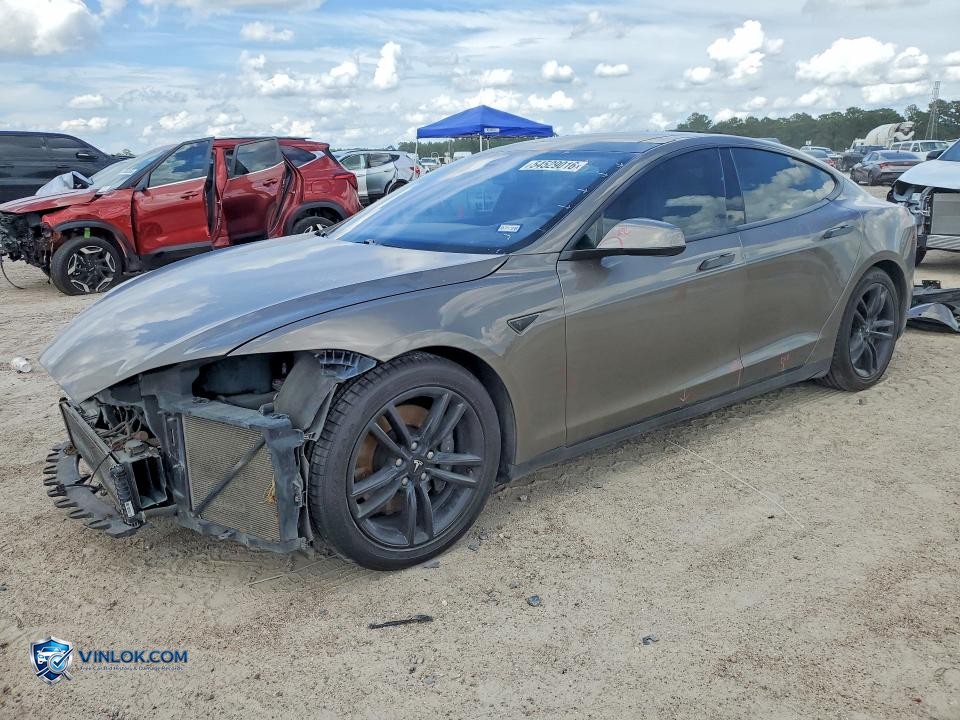 2015 TESLA MODEL S 85D – Lot 54529016 auction photo