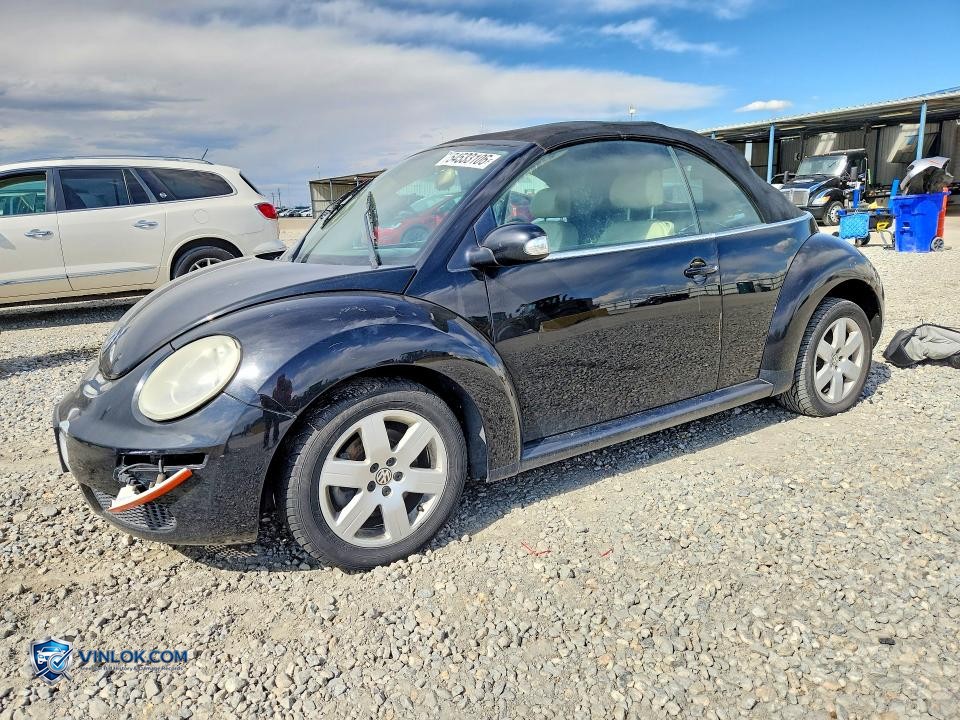 2007 VOLKSWAGEN NEW BEETLE CONVERTIBLE – Lot 54533106 auction photo