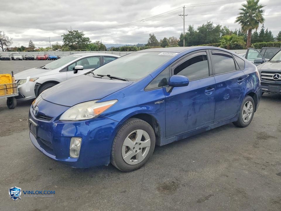 2011 TOYOTA PRIUS THREE – Lot 54536966 auction photo