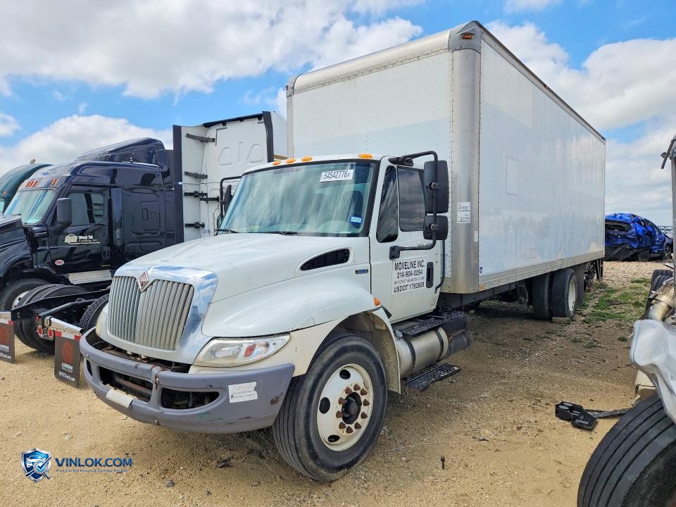 2011 INTERNATIONAL 4300 BOX TRUCK – Lot 54542776 auction photo