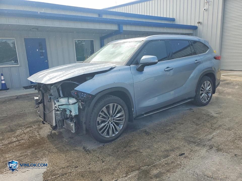 2021 TOYOTA HIGHLANDER PLATINUM – Lot 54586526 auction photo