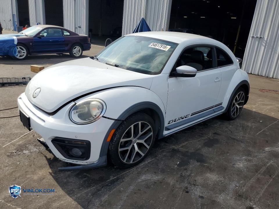 2016 VOLKSWAGEN BEETLE DUNE – Lot 54617916 auction photo