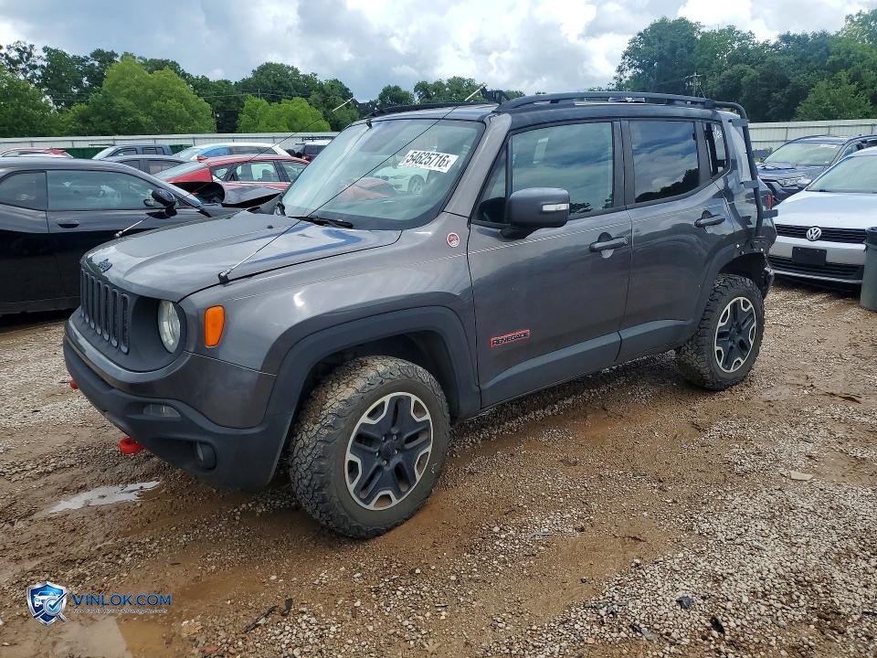 2017 JEEP RENEGADE TRAILHAWK – Lot 54625716 auction photo
