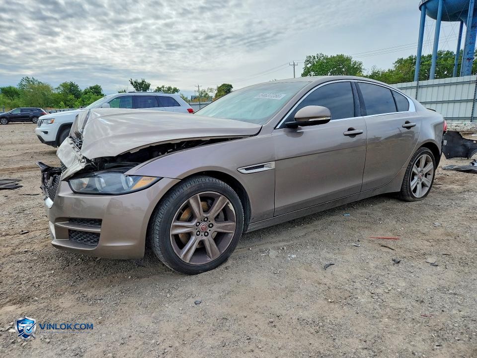 2017 JAGUAR XE PRESTIGE – Lot 54637256 auction photo