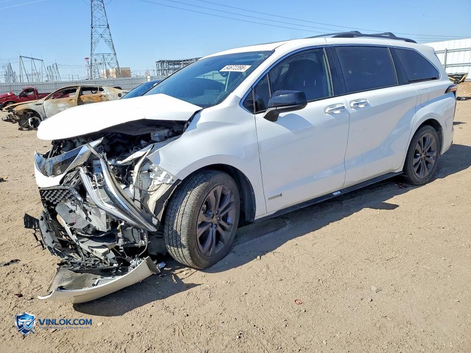 2021 TOYOTA SIENNA XSE – Lot 54672396 auction photo