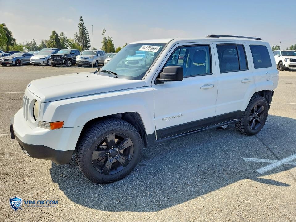 2013 JEEP PATRIOT LATITUDE – Lot 54679396 auction photo