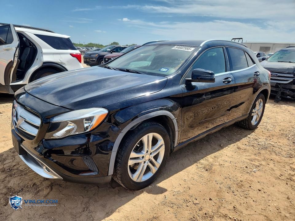 2015 MERCEDES-BENZ GLA 250 4MATIC – Lot 54682566 auction photo