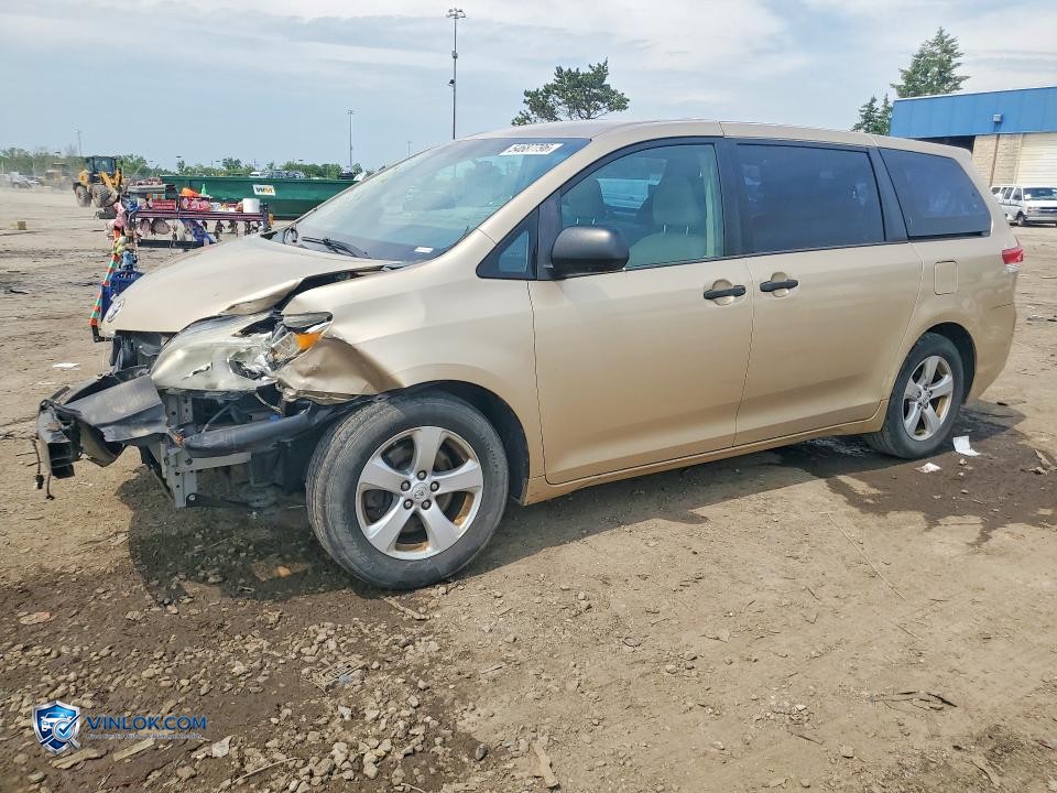 2013 TOYOTA SIENNA L 7-PASSENGER – Lot 54687796 auction photo
