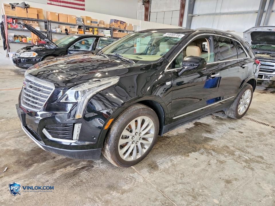 2017 CADILLAC XT5 PLATINUM – Lot 54688706 auction photo