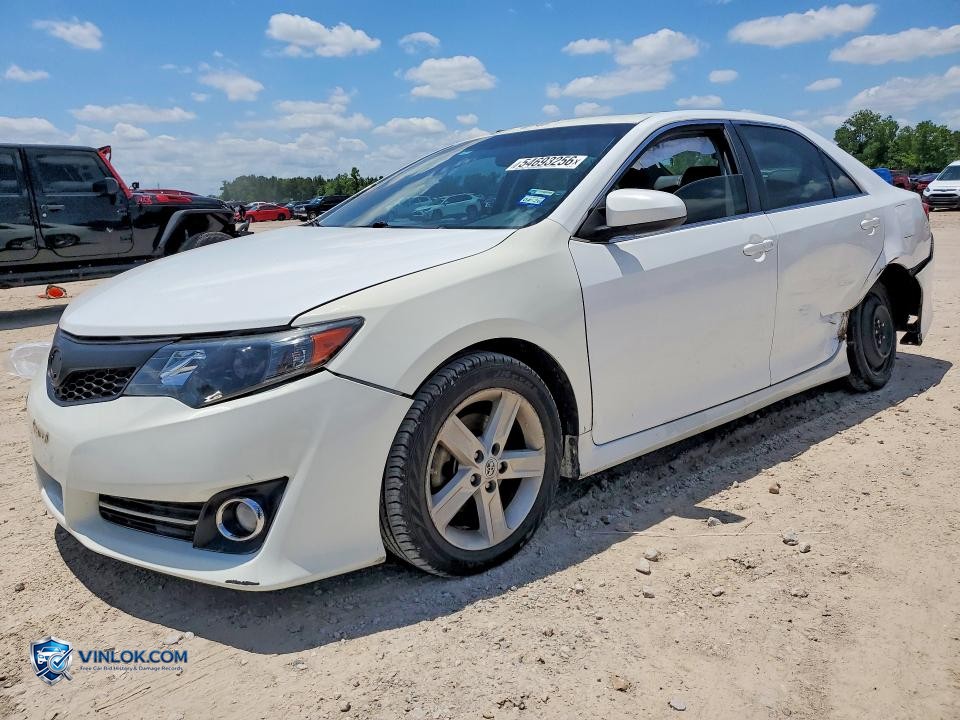 2013 TOYOTA CAMRY SE – Lot 54693256 auction photo
