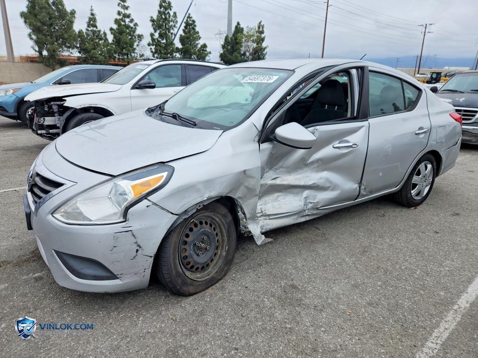 2016 NISSAN VERSA 1.6 SV – Lot 54697376 auction photo