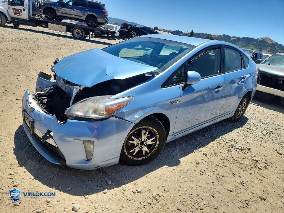 2015 TOYOTA PRIUS PLUG-IN HYBRID BASE – Lot 54734206 auction photo