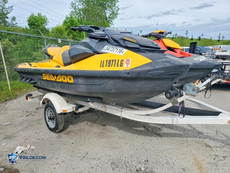 2022 SEA DOO JET SKI – Lot 54737116 auction photo
