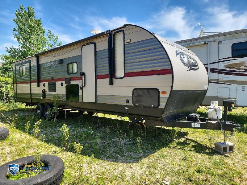 2019 FOREST RIVER CHEROKEE CAMPER – Lot 54762236 auction photo