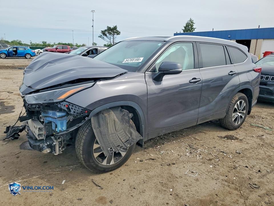 2022 TOYOTA HIGHLANDER XLE – Lot 54769166 auction photo