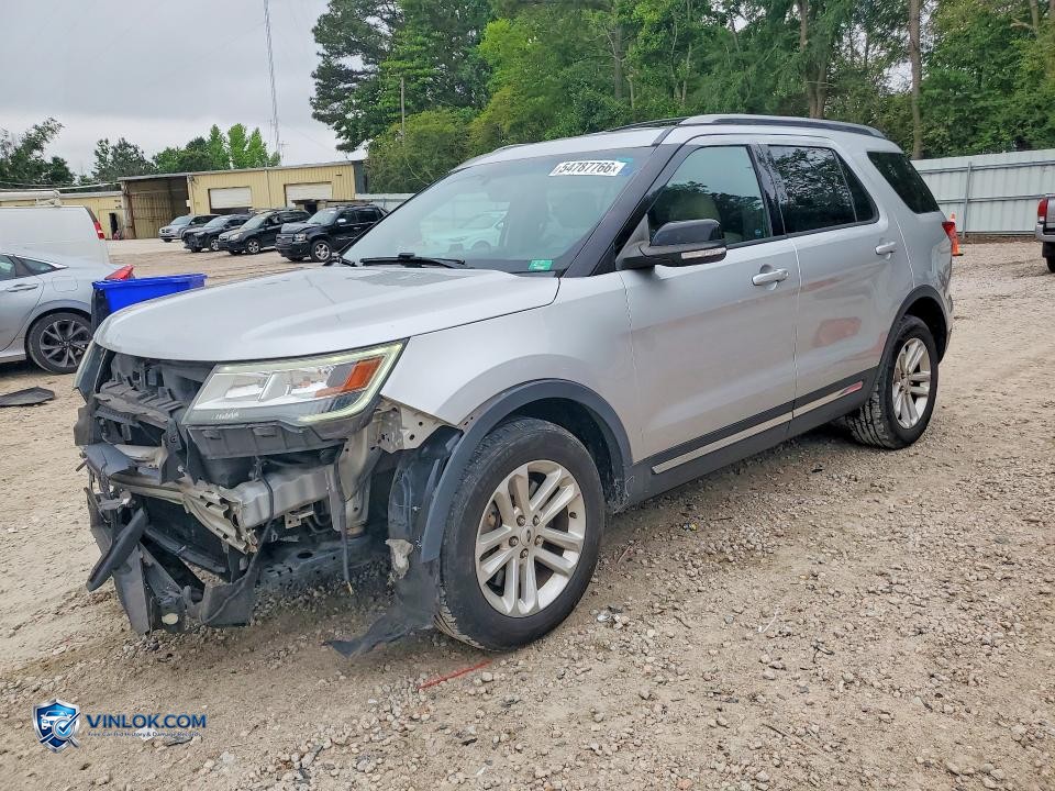 2017 FORD EXPLORER XLT – Lot 54787766 auction photo