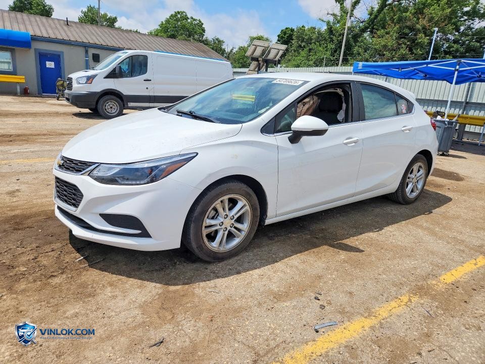 2018 CHEVROLET CRUZE LT – Lot 54789626 auction photo