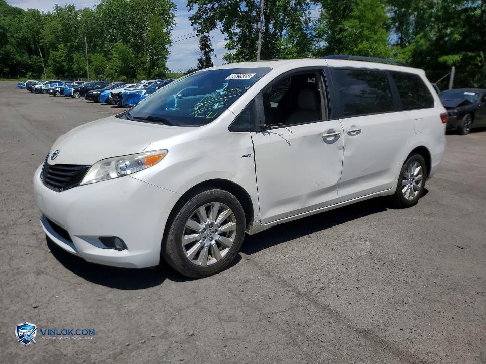 2017 TOYOTA SIENNA XLE 7-PASSENGER – Lot 54790576 auction photo