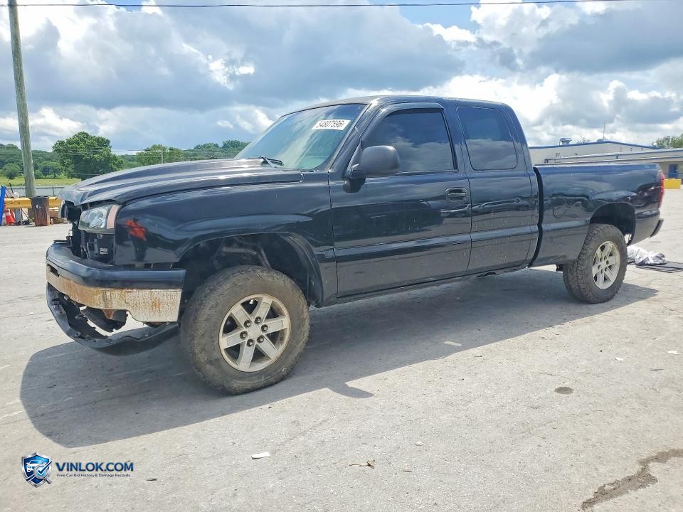 2004 CHEVROLET SILVERADO K1500 – Lot 54807596 auction photo