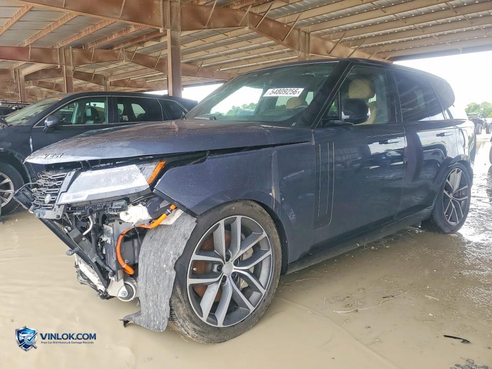 2025 LAND ROVER RANGE ROVER SE – Lot 54809256 auction photo