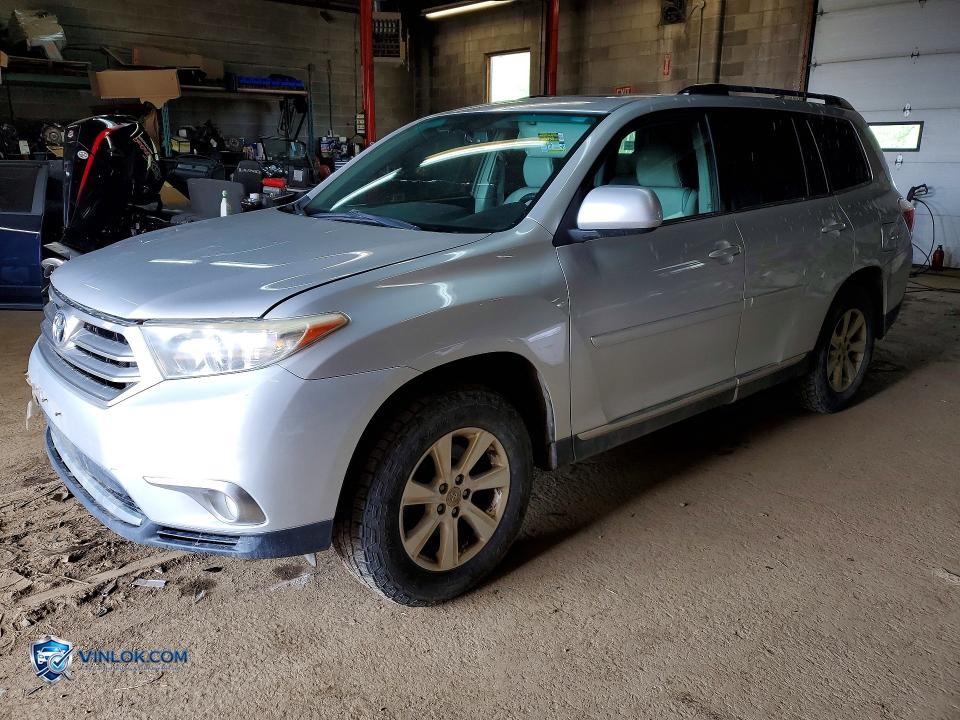 2011 TOYOTA HIGHLANDER SE – Lot 54830976 auction photo
