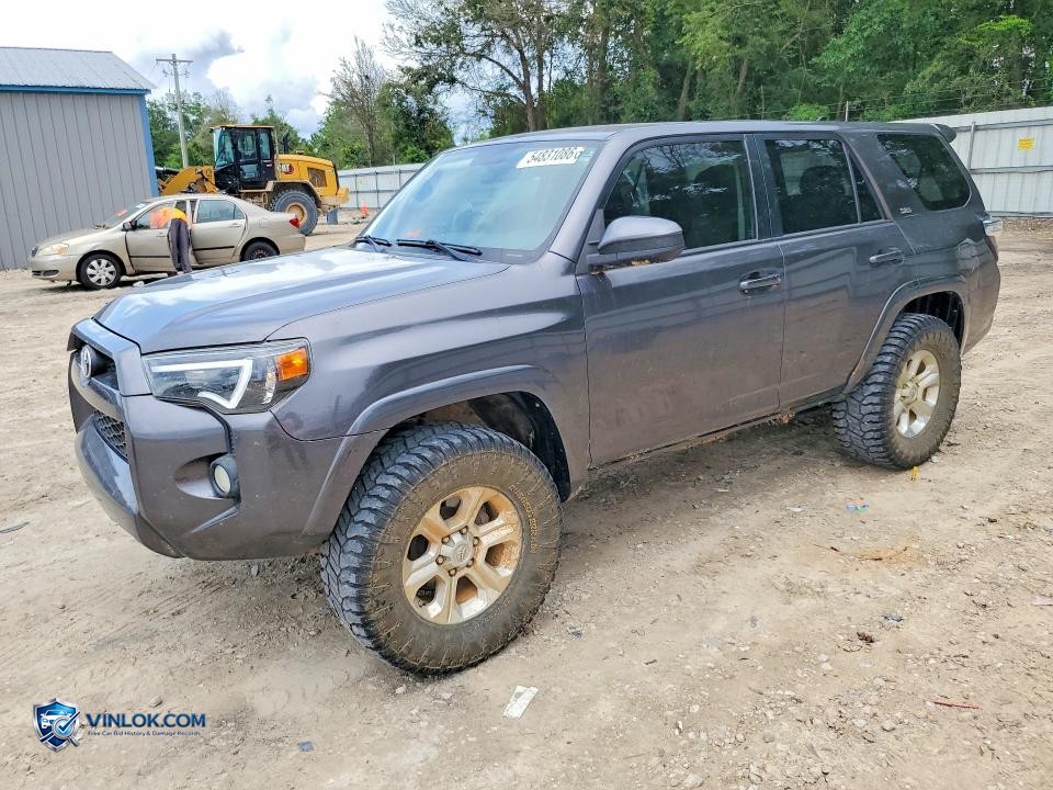 2017 TOYOTA 4RUNNER SR5 – Lot 54831086 auction photo