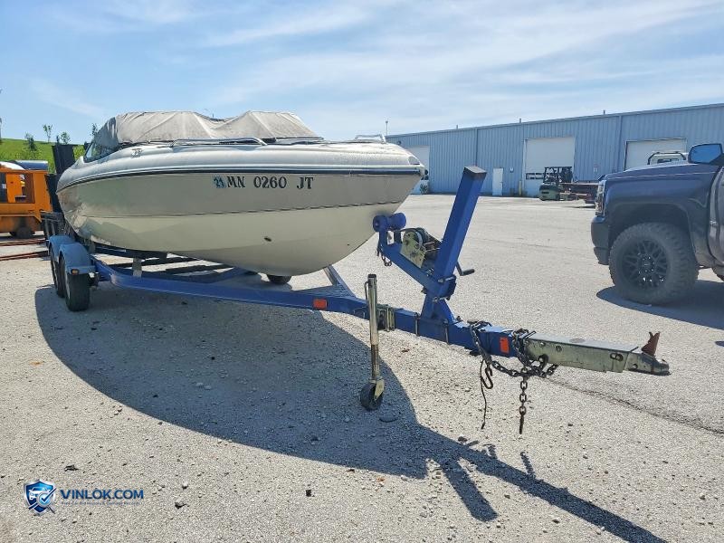 2003 STINGRAY BOAT CO BOAT/TRL – Lot 54840876 auction photo
