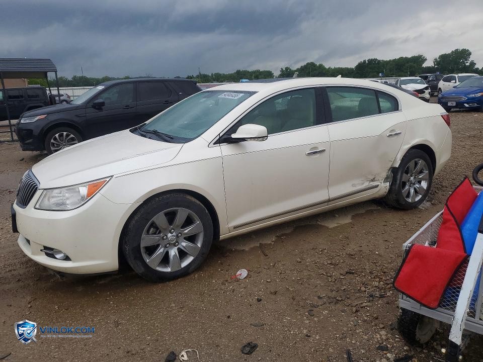 2013 BUICK LACROSSE PREMIUM – Lot 54846456 auction photo