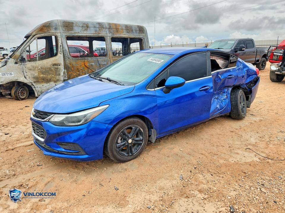 2017 CHEVROLET CRUZE LT – Lot 54864696 auction photo