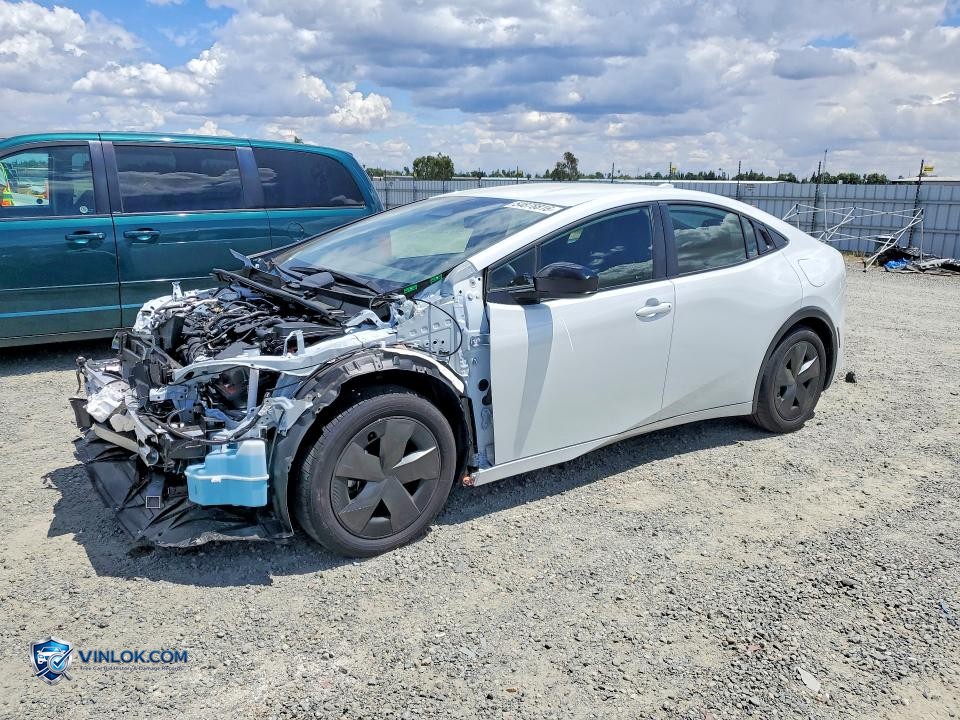 2025 TOYOTA PRIUS LE – Lot 54878816 auction photo