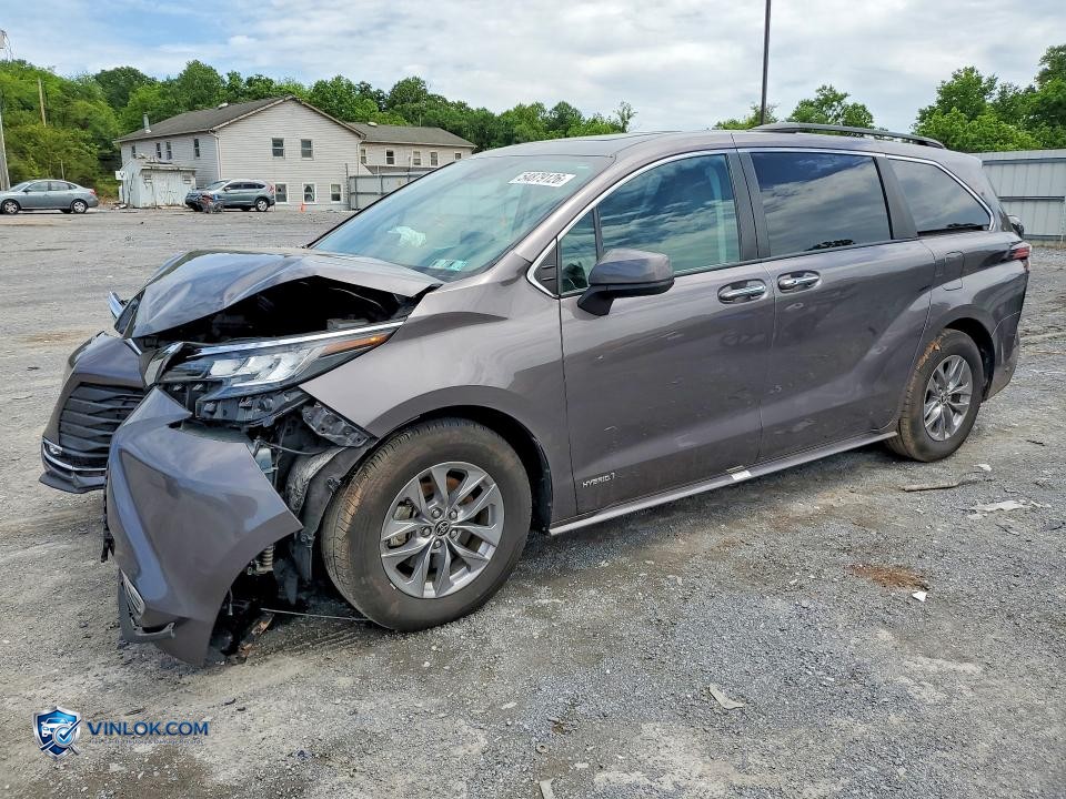 2021 TOYOTA SIENNA XLE – Lot 54879126 auction photo