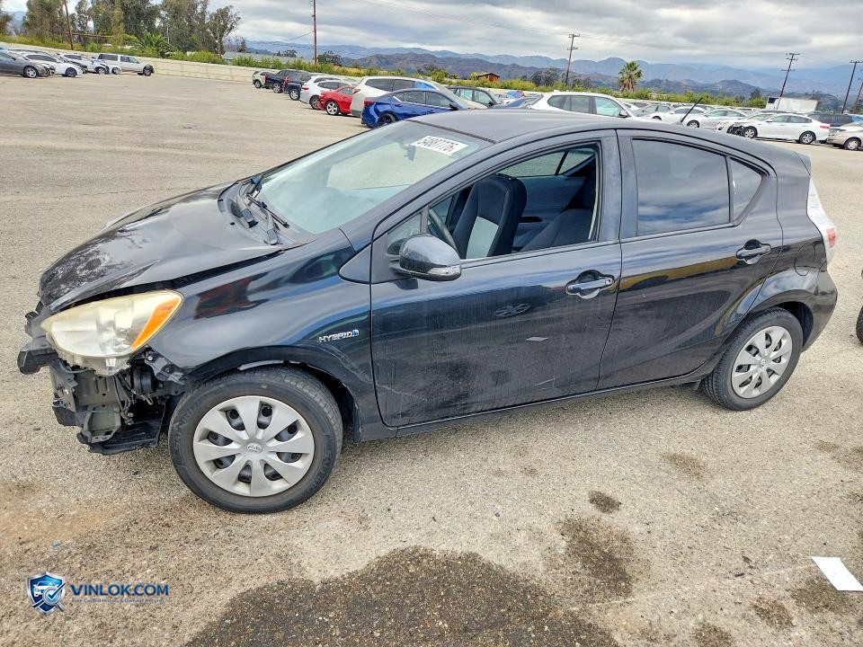 2013 TOYOTA PRIUS C TWO – Lot 54887776 auction photo