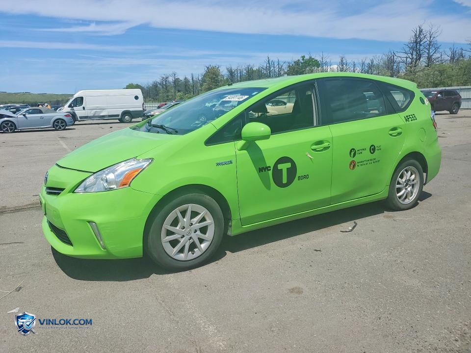 2013 TOYOTA PRIUS V – Lot 54891146 auction photo