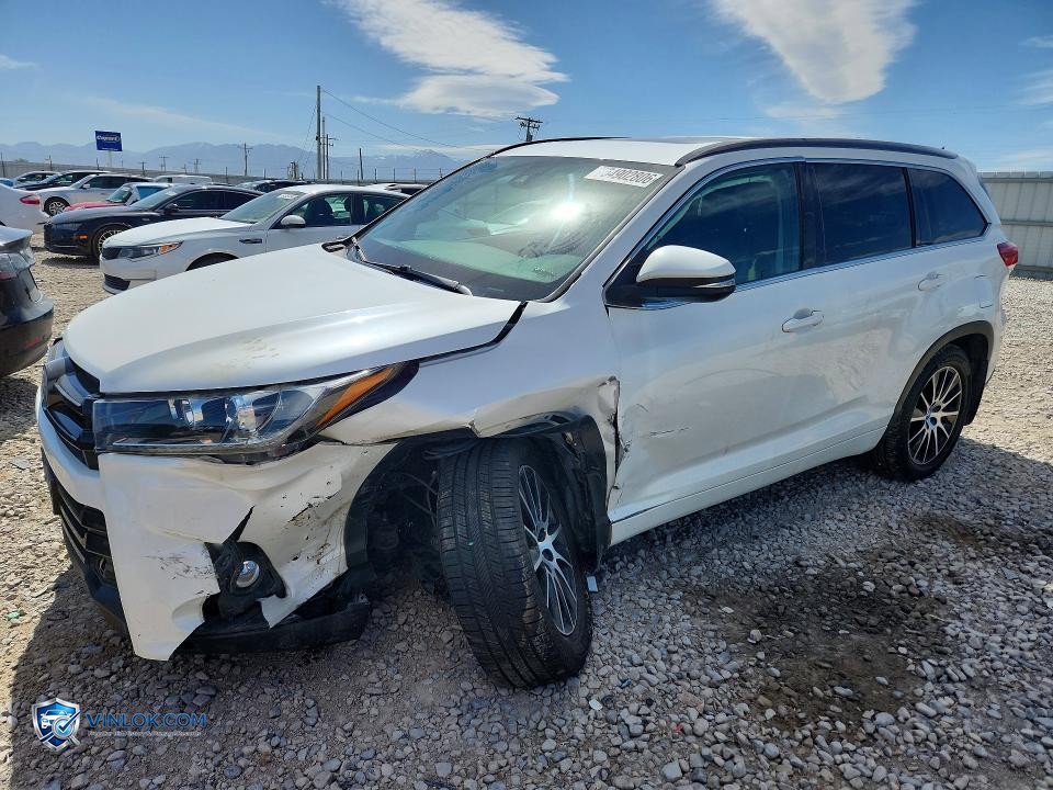 2017 TOYOTA HIGHLANDER SE – Lot 54902806 auction photo
